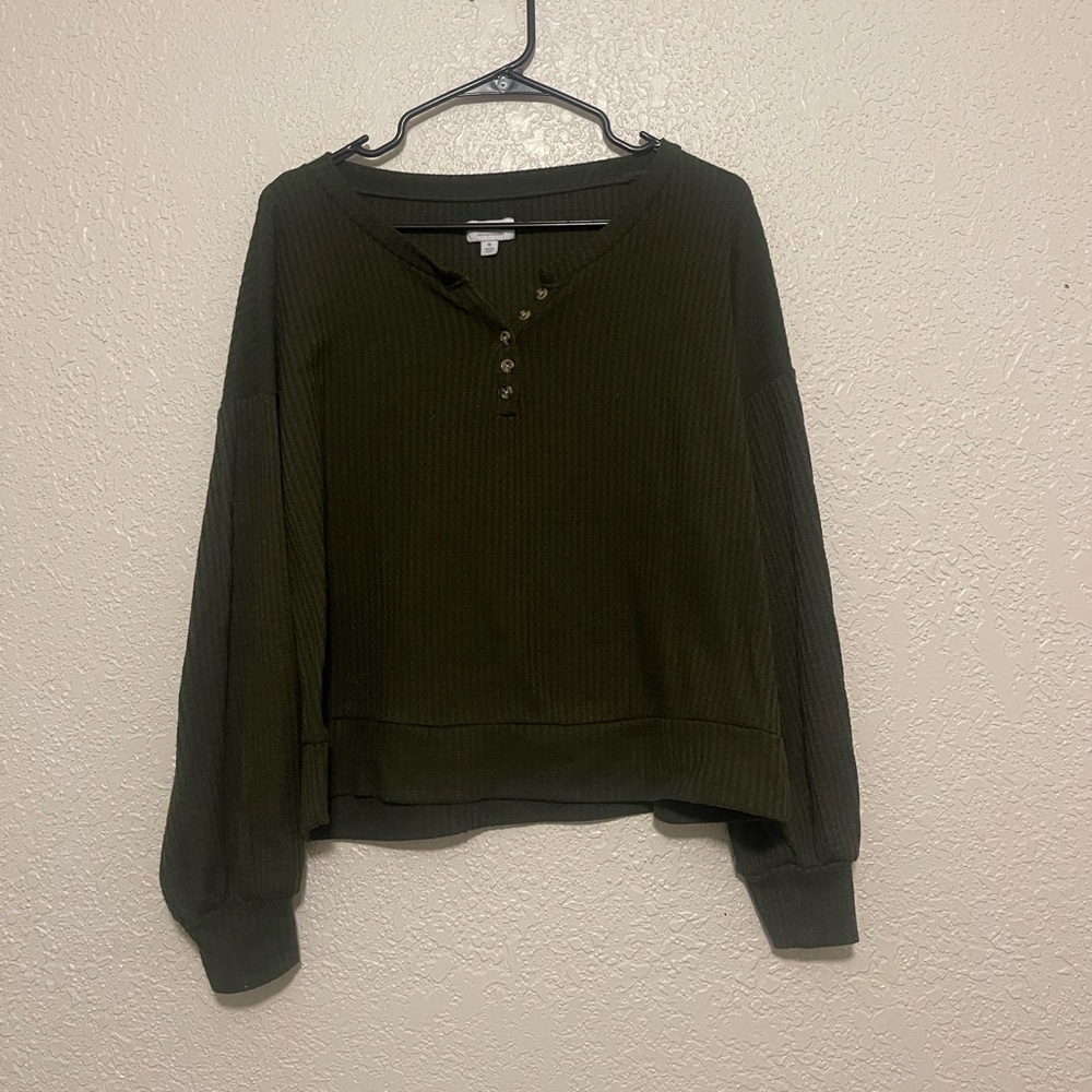 True Craft Women’s Green Sweater